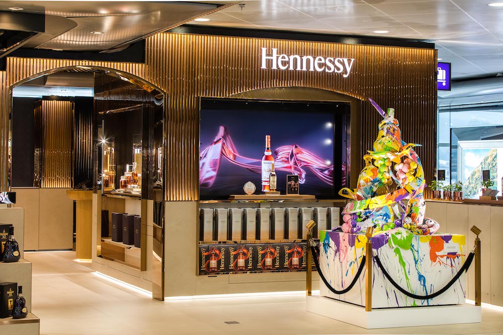 Moët Hennessy Travel Retail opens first shop-in-shop in Zhuhai